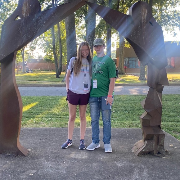 Meet your Posher, Chloe - Picture 12 of 15